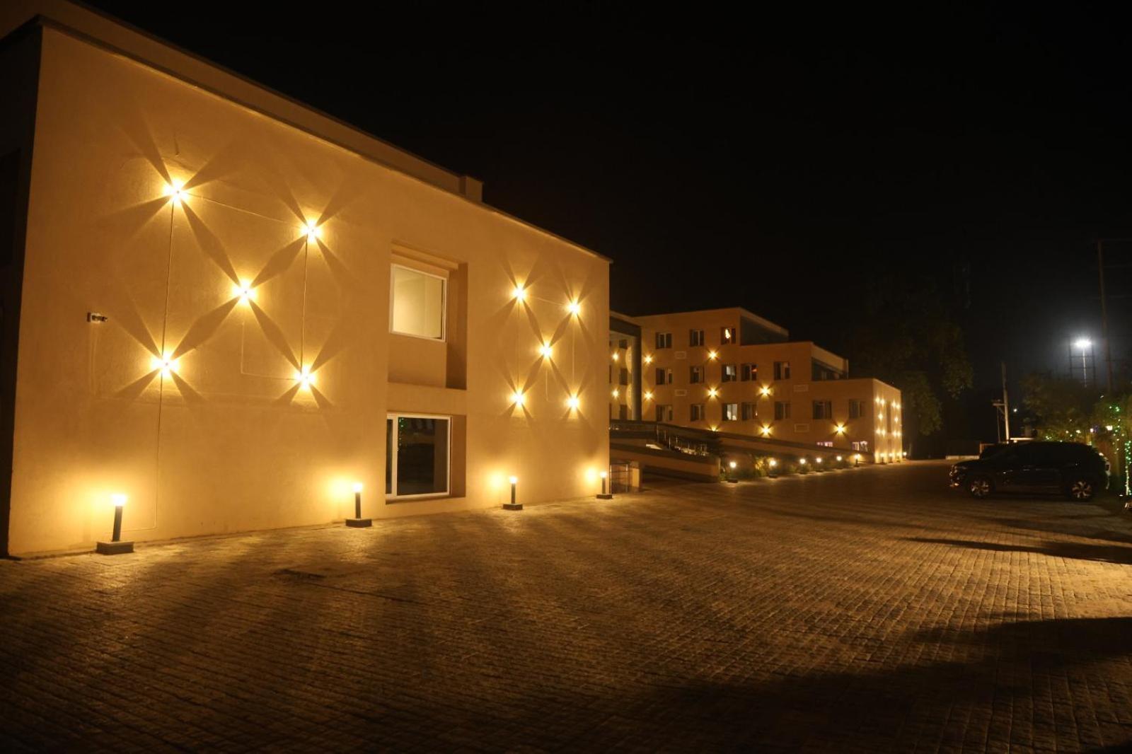 Hotel Rohika Aau-Igh Guwahati Exterior foto